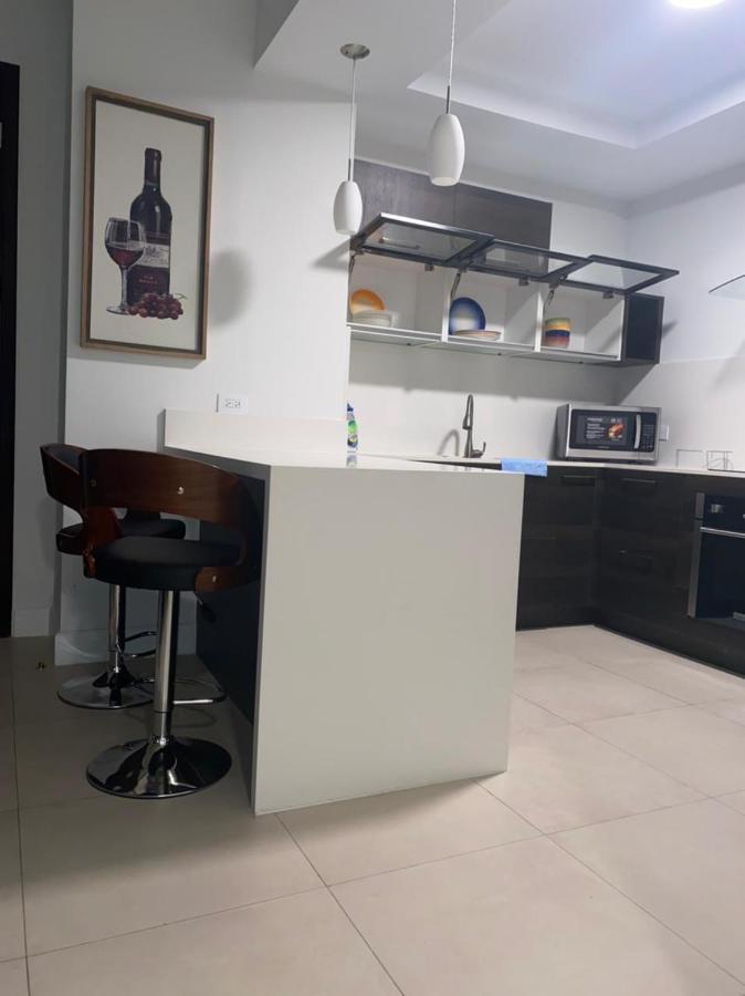 Parkhurst 1 Appartement Kingston Buitenkant foto